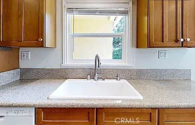 3250 Las Lunas, Pasadena, CA 91107