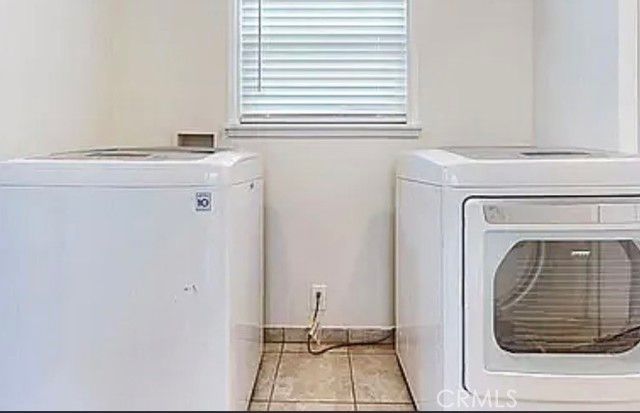 3250 Las Lunas, Pasadena, CA 91107