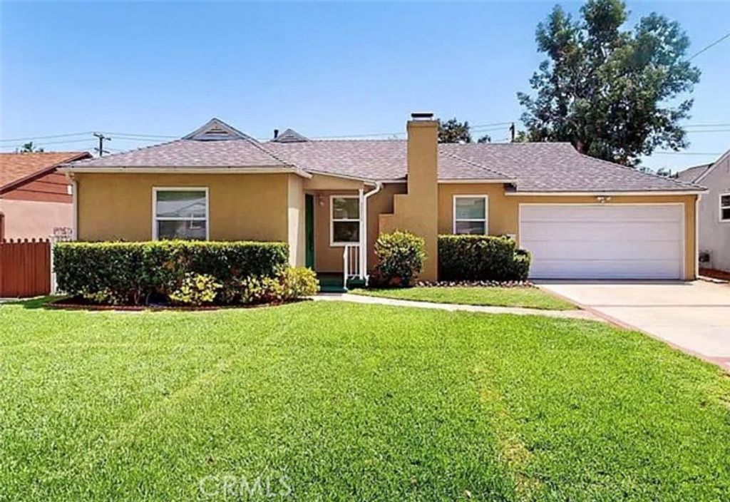 3250 Las Lunas, Pasadena, CA 91107