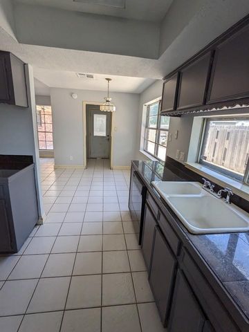 7003 Livery, Cypress, TX 77433