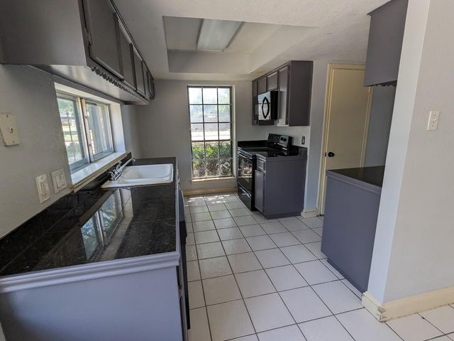 7003 Livery, Cypress, TX 77433