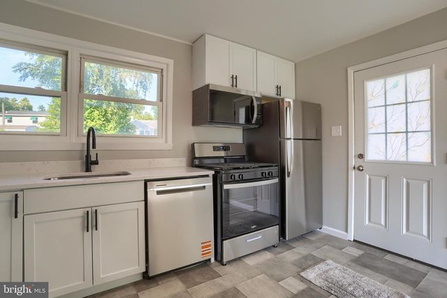 204 S LOCUST STREET, Camp Hill, PA 17001