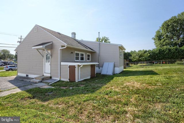 204 S LOCUST STREET, Camp Hill, PA 17001