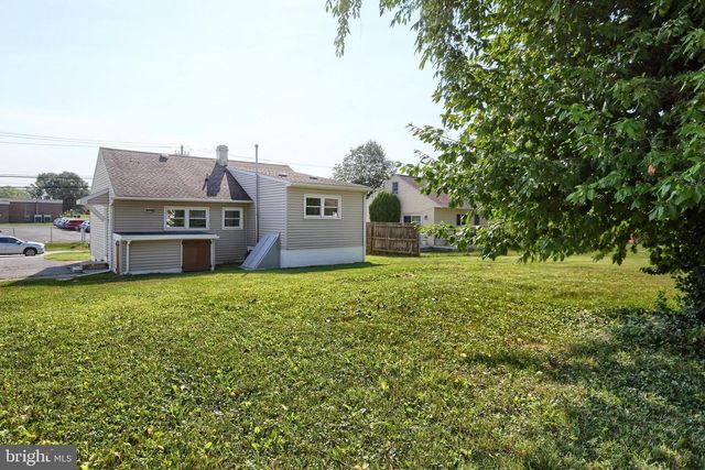 204 S LOCUST STREET, Camp Hill, PA 17001