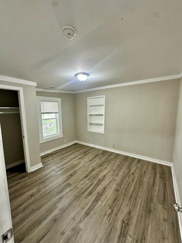 1837 Doscher Avenue, Charleston, SC 29405