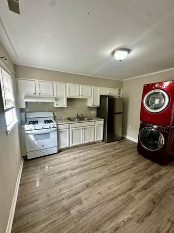 1837 Doscher Avenue, Charleston, SC 29405