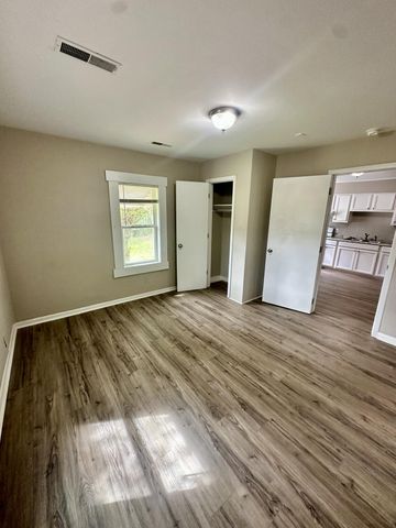 1837 Doscher Avenue, Charleston, SC 29405