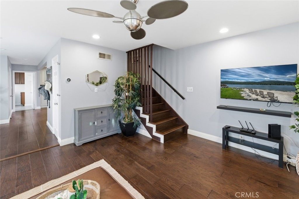 Image 12 of property listing at 3640 Pine Avenue, Long Beach, CA 90807