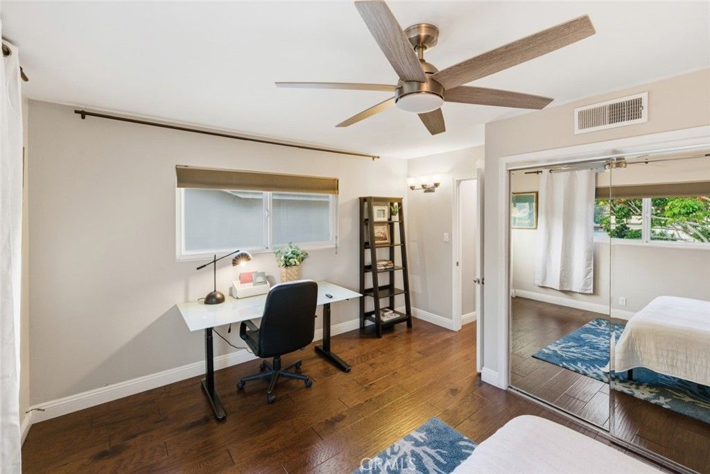 Image 28 of property listing at 3640 Pine Avenue, Long Beach, CA 90807