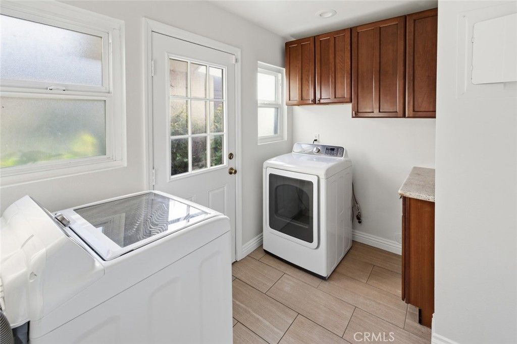 Image 36 of property listing at 3640 Pine Avenue, Long Beach, CA 90807