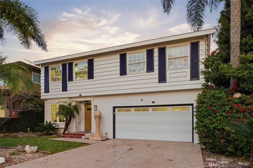 Image 44 of property listing at 3640 Pine Avenue, Long Beach, CA 90807