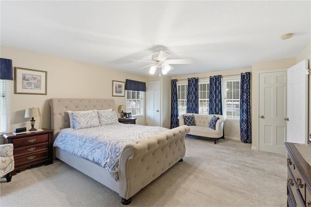 1200 W 70th Terrace, Kansas City, MO 64113