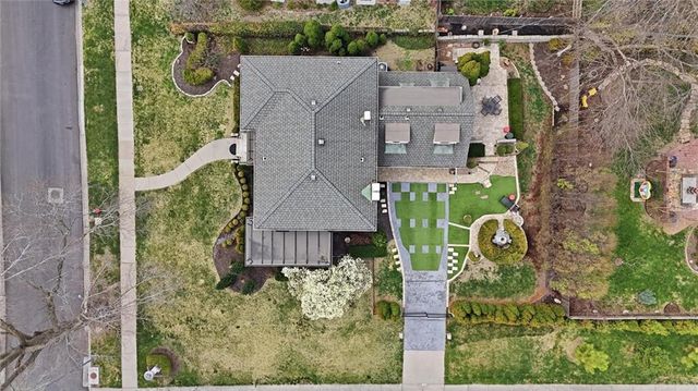 1200 W 70th Terrace, Kansas City, MO 64113