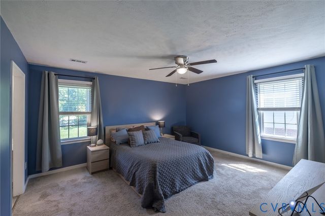 8378 Mary Mundie Ln, Mechanicsville, VA 23111
