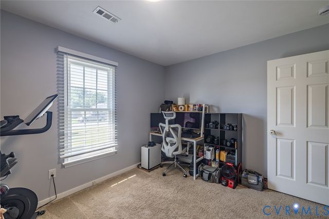 8378 Mary Mundie Ln, Mechanicsville, VA 23111