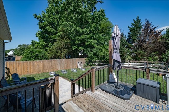 8378 Mary Mundie Ln, Mechanicsville, VA 23111