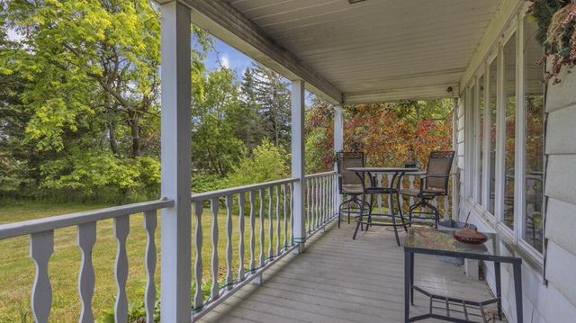 2917 Stone ROAD, Manitowoc, WI 54220