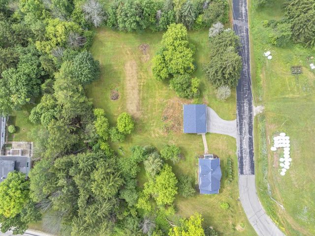 2917 Stone ROAD, Manitowoc, WI 54220