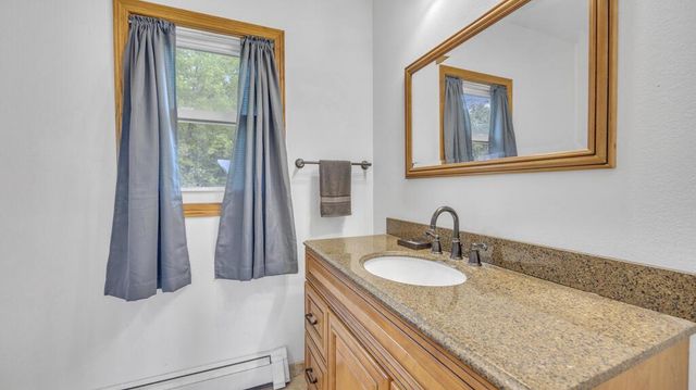 2917 Stone ROAD, Manitowoc, WI 54220