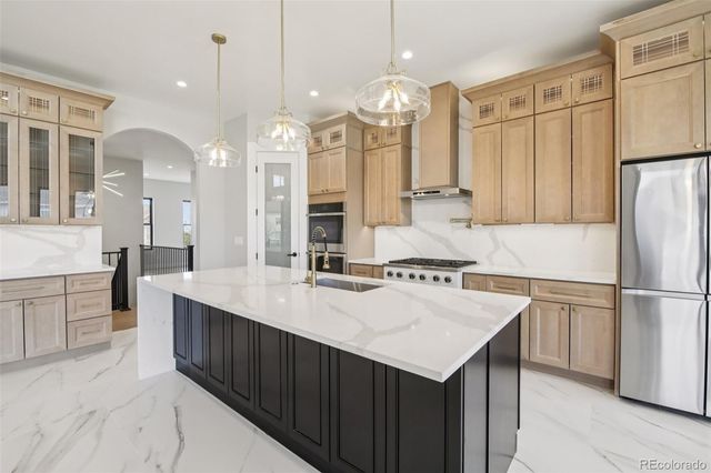 27330 E Nova Circle, Aurora, CO 80016