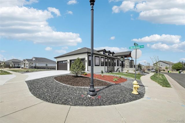 27330 E Nova Circle, Aurora, CO 80016