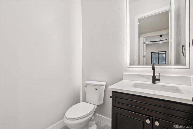 27330 E Nova Circle, Aurora, CO 80016