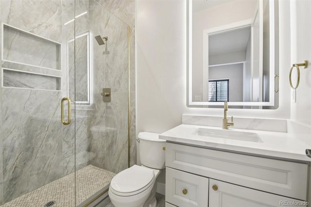27330 E Nova Circle, Aurora, CO 80016