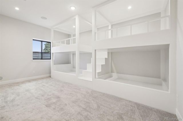 27330 E Nova Circle, Aurora, CO 80016