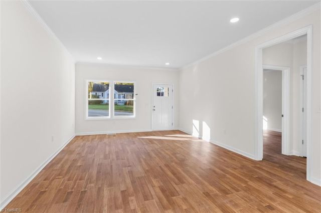 211 W Brookline Street, Winston-salem, NC 27127