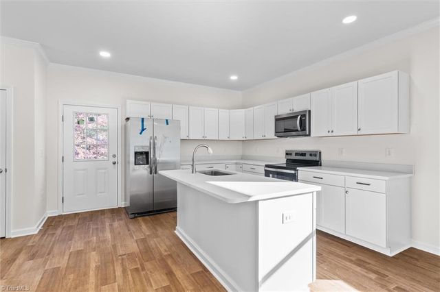 211 W Brookline Street, Winston-salem, NC 27127