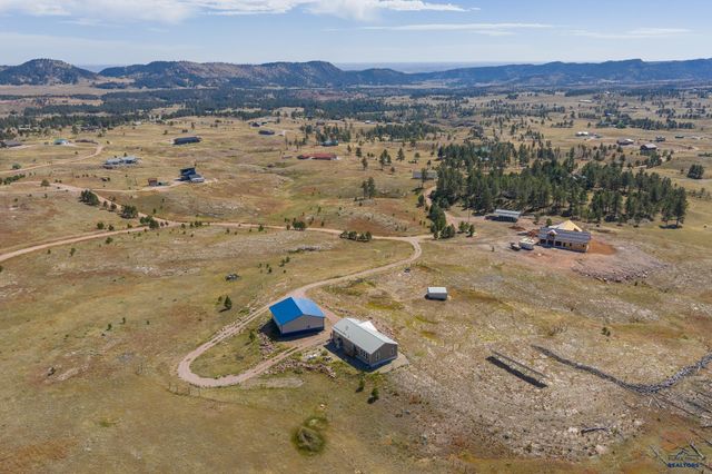 27745 FOREST RD, Hot Springs, SD 57747