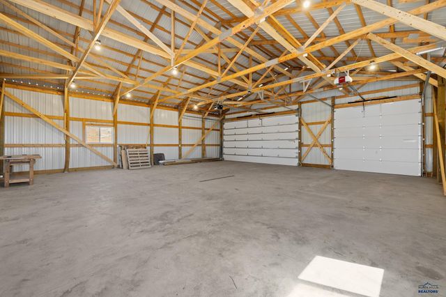 27745 FOREST RD, Hot Springs, SD 57747