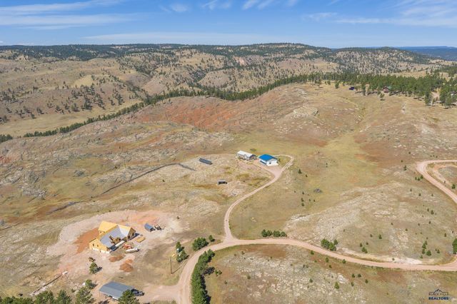 27745 FOREST RD, Hot Springs, SD 57747