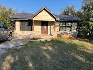 802B Ruth Parker Lane, Glen Rose, TX 76043