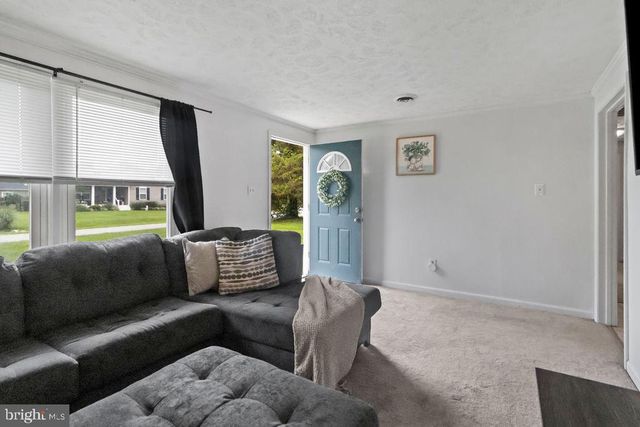 127 FAIRFAX DR, Colonial Beach, VA 22443