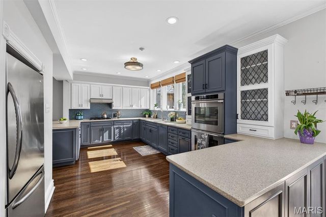 7298 Greenway Avenue, University City, MO 63130