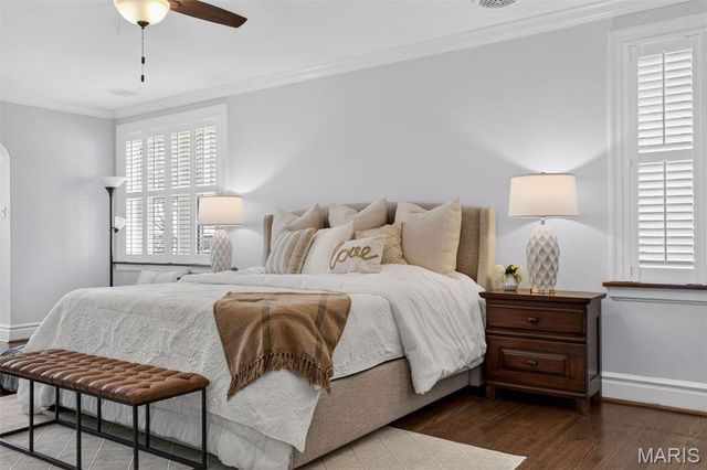 7298 Greenway Avenue, University City, MO 63130