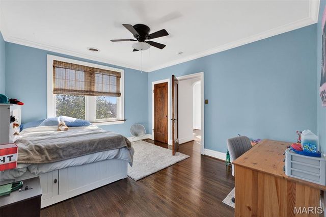 7298 Greenway Avenue, University City, MO 63130