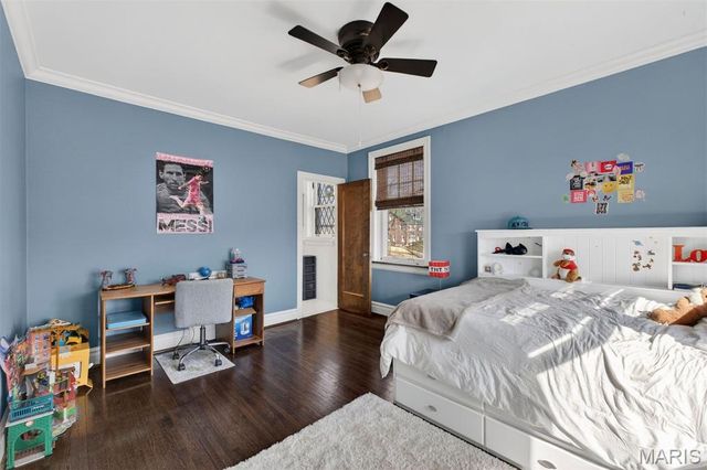 7298 Greenway Avenue, University City, MO 63130