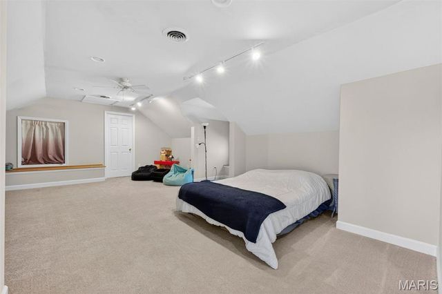 7298 Greenway Avenue, University City, MO 63130