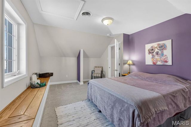 7298 Greenway Avenue, University City, MO 63130