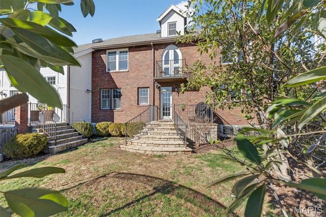 7298 Greenway Avenue, University City, MO 63130