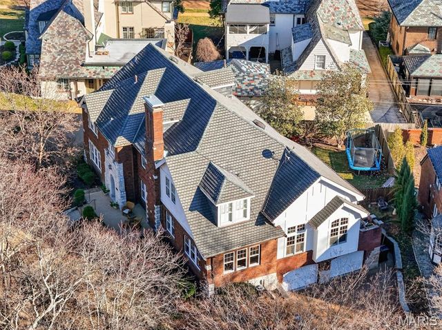 7298 Greenway Avenue, University City, MO 63130