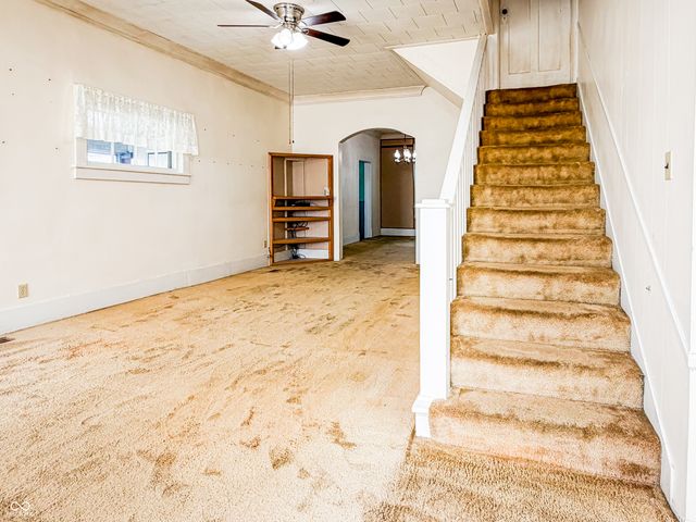 106 College Avenue, Paoli, IN 47454