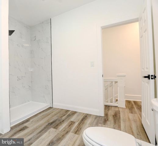 1642 MARKET ST, Harrisburg, PA 17103