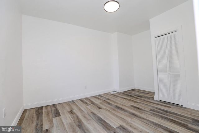 1642 MARKET ST, Harrisburg, PA 17103