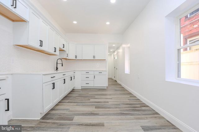 1642 MARKET ST, Harrisburg, PA 17103