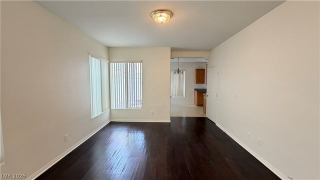 1702 Bamboo Rain Avenue, Las Vegas, NV 89183