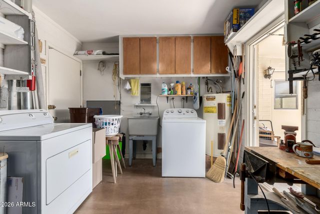 5851 E DODGE Street, Mesa, AZ 85205