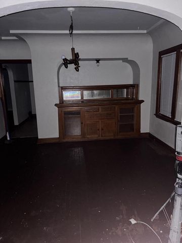 4952 N 25th STREET, Milwaukee, WI 53209